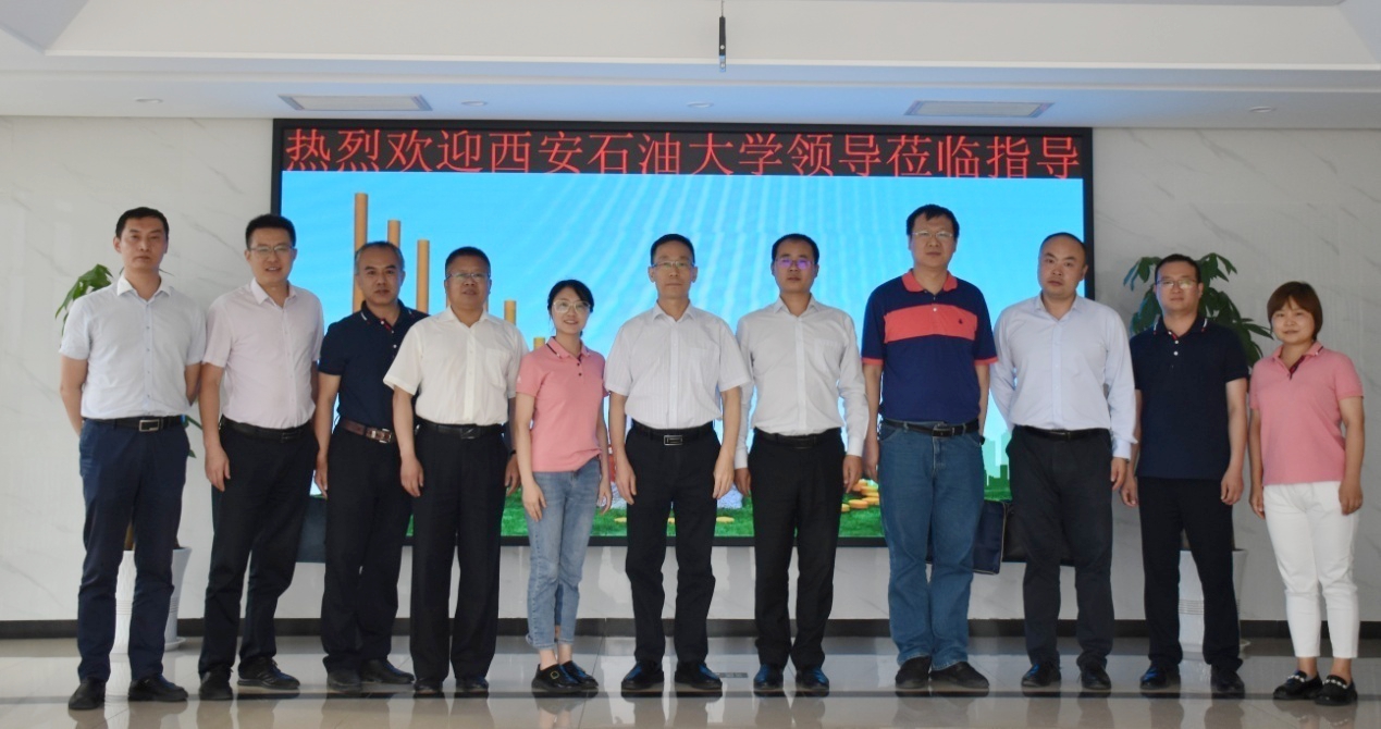 说明: //xww.qunditoupai.com/__local/E/7C/3E/8B91B24FB8A6E22FC13F360EDFC_70700922_66891.jpg