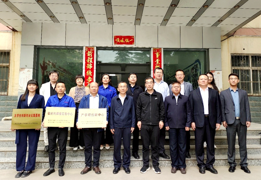 说明: //xww.qunditoupai.com/__local/F/8B/64/5AAC1C18E5DCA97992315DBC52F_38DB0BD0_A61E9.jpg 说明: //xww.qunditoupai.com/__local/F/8B/64/5AAC1C18E5DCA97992315DBC52F_38DB0BD0_A61E9.jpg